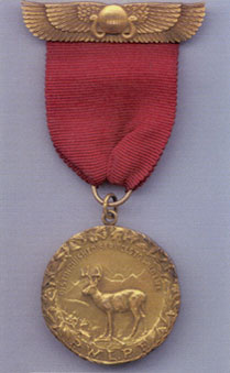 1943 Hornaday Metal - Front